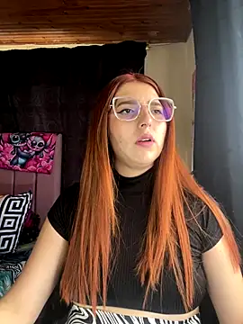 CoraVibes online show from 10.08.25