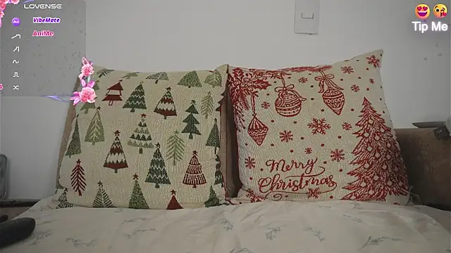 Roxybeautyy online show from 03.14.26