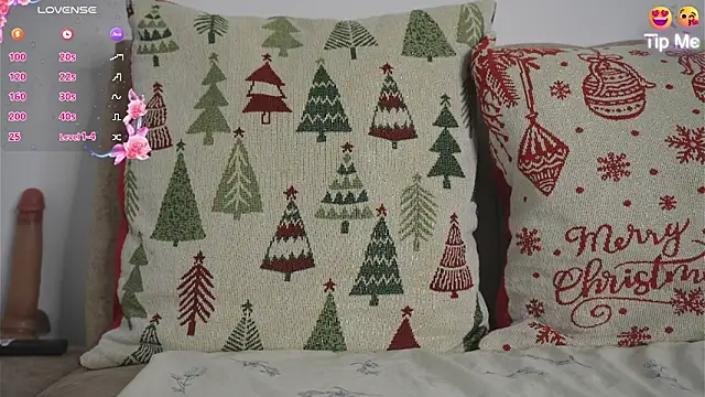 Roxybeautyy online show from 04.21.26