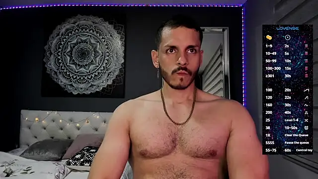 Snapshot of TianZilac chatting on 10.21.25 TianZilac online show from 10.21.25