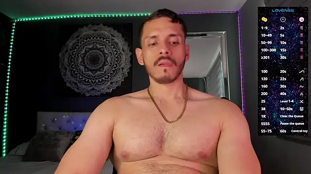 Snapshot of TianZilac chatting on 11.12.25 TianZilac online show from 11.12.25