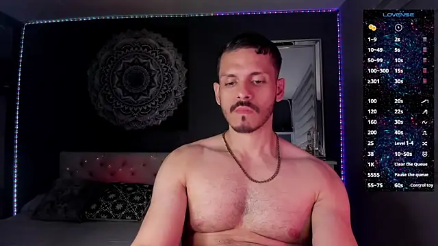 Snapshot of TianZilac chatting on 11.15.25 TianZilac online show from 11.15.25