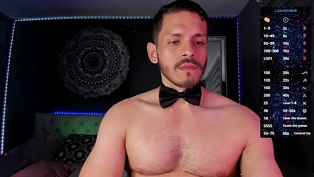 Snapshot of TianZilac chatting on 11.25.25 TianZilac online show from 11.25.25