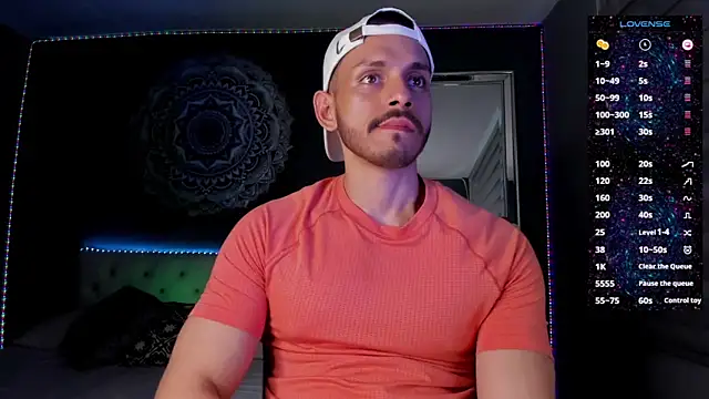 Snapshot of TianZilac chatting on 12.05.25 TianZilac online show from 12.05.25