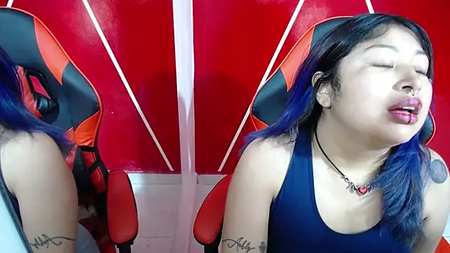 Snapshot of konojan_6 chatting on 10.26.25 konojan 6 online show from 10.26.25