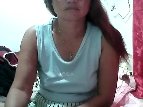 Snapshot of nathalie0045 chatting on 09.14.25 nathalie0045 online show from 09.14.25