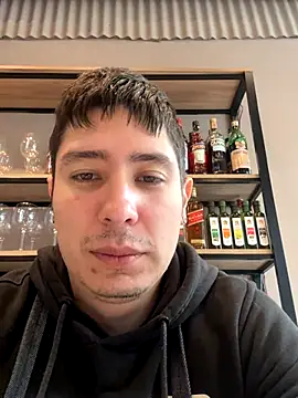 Snapshot of 9999Alez chatting on 11.07.25 9999Alez online show from 11.07.25