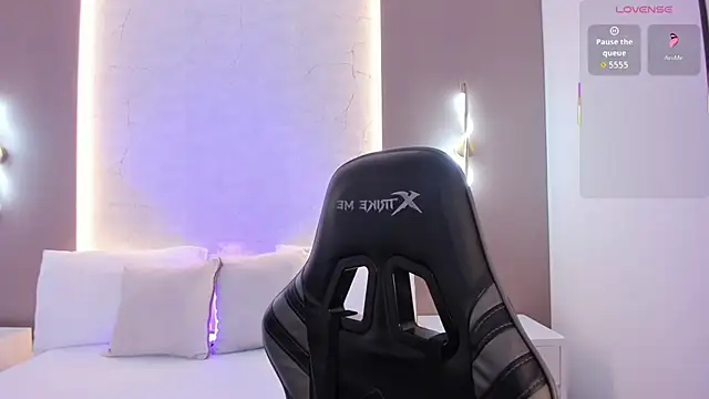 emily tolson online show from 12.18.25