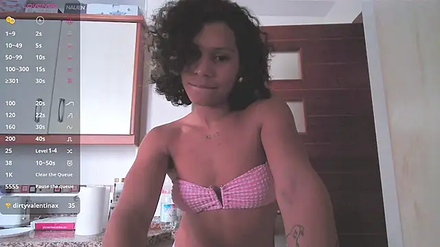 Snapshot of TSdirtyprincess chatting on 06.11.26 TSdirtyprincess online show from 06.11.26