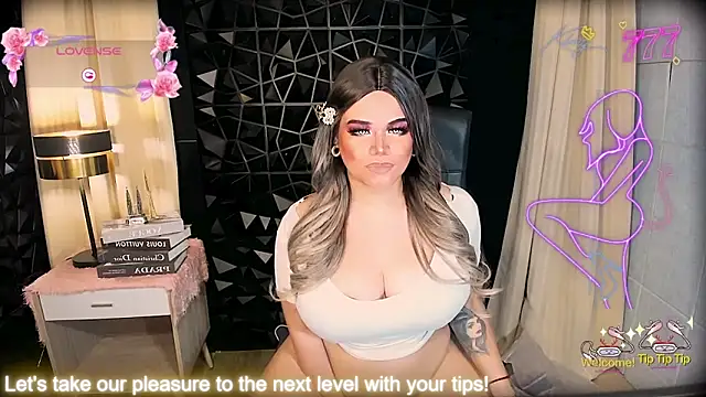 Snapshot of xHugeHarleySelfsuckerx chatting on 04.07.26 xHugeHarleySelfsuckerx online show from 04.07.26