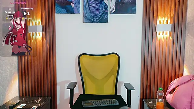 Snapshot of Sophi_Thaylorr chatting on 09.18.25 Sophi Thaylorr online show from 09.18.25