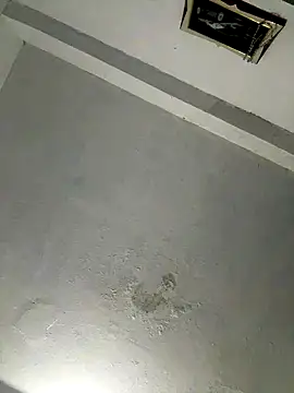 YadielPublic online show from 09.12.25