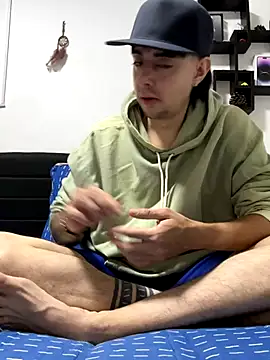 Snapshot of Jaguer2213 chatting on 09.27.25 Jaguer2213 online show from 09.27.25