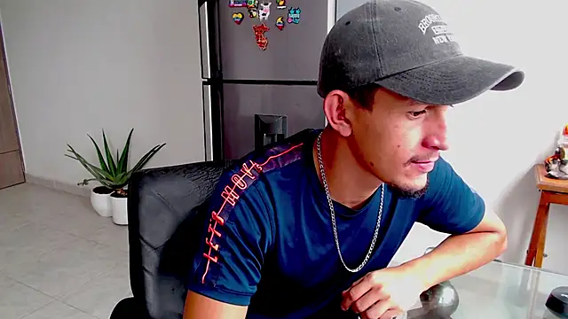 Snapshot of witherdick35 chatting on 09.12.25 witherdick35 online show from 09.12.25