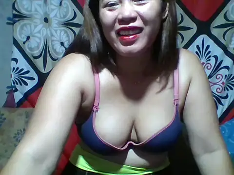 Snapshot of ManilaSunset_Palangga chatting on 04.24.26 ManilaSunset Palangga online show from 04.24.26