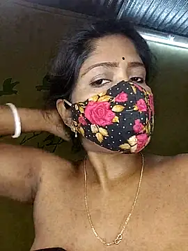 Snapshot of Love143A chatting on 02.02.26 Love143A online show from 02.02.26