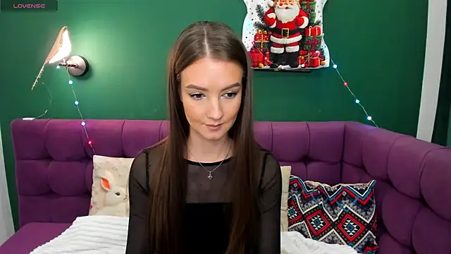 Snapshot of LoraSunnyy chatting on 01.10.26 LoraSunnyy online show from 01.10.26