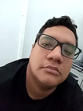 Snapshot of Batallus88 chatting on 11.22.25 Batallus88 online show from 11.22.25