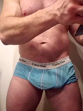 Snapshot of AlphaGymMale chatting on 12.14.25 AlphaGymMale online show from 12.14.25