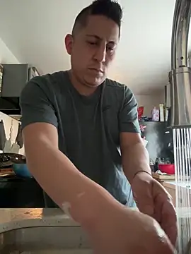 Snapshot of B3toBaby chatting on 03.04.26 B3toBaby online show from 03.04.26