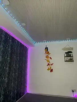 Snapshot of Alejandro_BigCock22 chatting on 09.18.25 Alejandro BigCock22 online show from 09.18.25