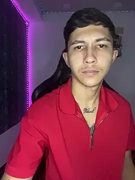 Snapshot of Alejandro_BigCock22 chatting on 10.24.25 Alejandro BigCock22 online show from 10.24.25