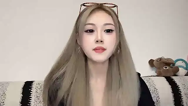 XingKongCOCO-107 online show from 10.03.25