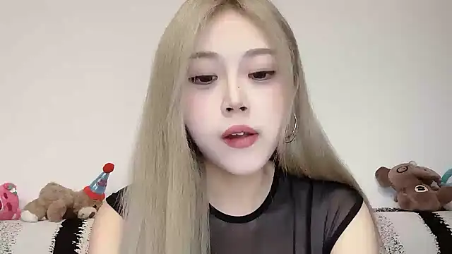 XingKongCOCO-107 online show from 10.15.25