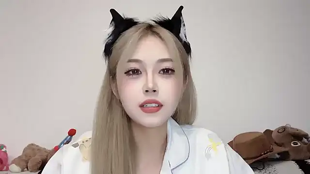 XingKongCOCO-107 online show from 10.18.25