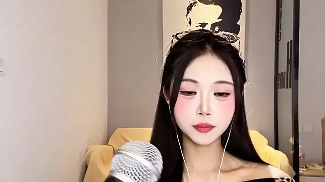 XingKongCOCO-107 online show from 12.17.25