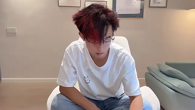 STxuguanhan online show from 10.06.25