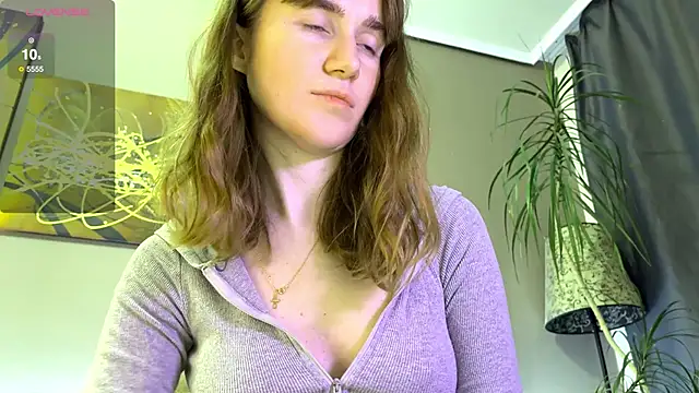 Snapshot of velina__ chatting on 11.29.25 velina online show from 11.29.25