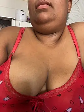 Snapshot of babyig chatting on 12.03.25 babyig online show from 12.03.25