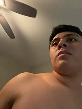 Snapshot of Atrevido_69_4K chatting on 03.21.26 Atrevido 69 4K online show from 03.21.26