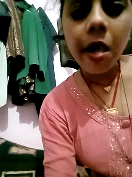 Hot tin74 online show from 09.28.25