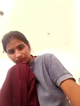 Snapshot of Suhani_hot12 chatting on 05.27.26 Suhani hot12 online show from 05.27.26