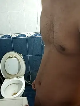 Snapshot of sealbrok chatting on 10.12.25 sealbrok online show from 10.12.25