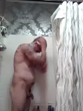 Snapshot of Fine10ne chatting on 11.27.25 Fine10ne online show from 11.27.25