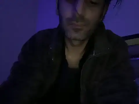 Snapshot of LustyDuoSecrets chatting on 12.04.25 LustyDuoSecrets online show from 12.04.25