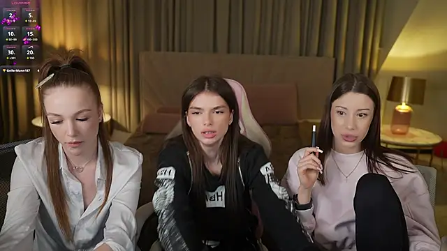 Ella 054 online show from 04.09.26