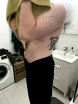 TomieSoichi online show from 10.02.25