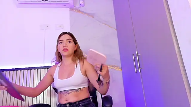 Sammy Lovee online show from 10.22.25