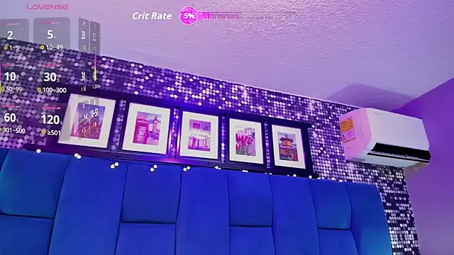 Snapshot of lux_bitchx chatting on 12.20.25 lux bitchx online show from 12.20.25