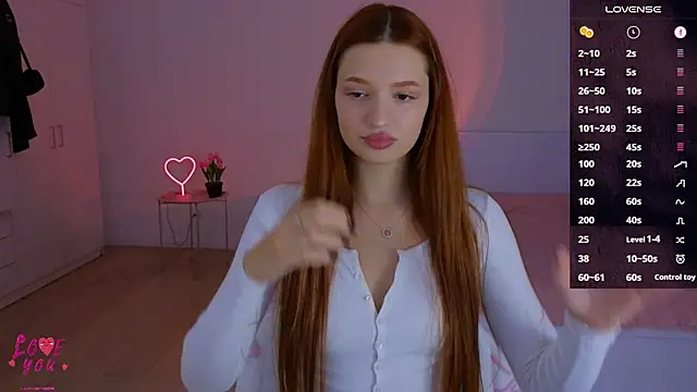 Snapshot of CuteAriel7 chatting on 11.19.25 CuteAriel7 online show from 11.19.25