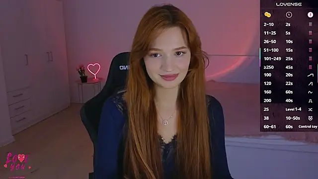 Snapshot of CuteAriel7 chatting on 11.28.25 CuteAriel7 online show from 11.28.25