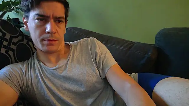 Snapshot of Ador_mask chatting on 09.15.25 Ador mask online show from 09.15.25