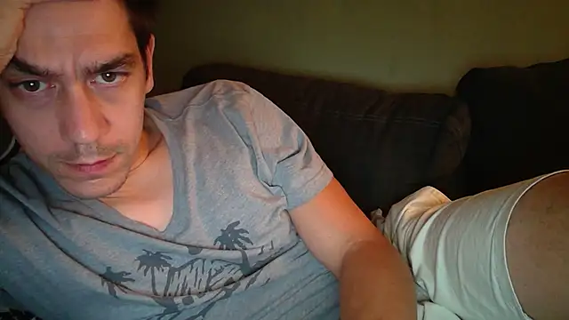 Snapshot of Ador_mask chatting on 09.21.25 Ador mask online show from 09.21.25