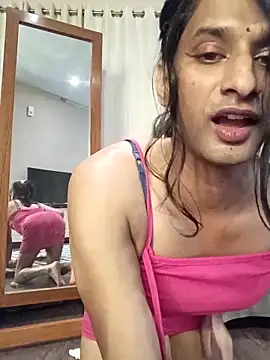 Snapshot of Nisha_Sassmaxxx chatting on 05.05.26 Nisha Sassmaxxx online show from 05.05.26
