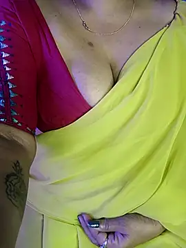 monaa-darling online show from 12.14.25