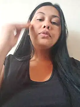 Alessandraa- online show from 06.21.26